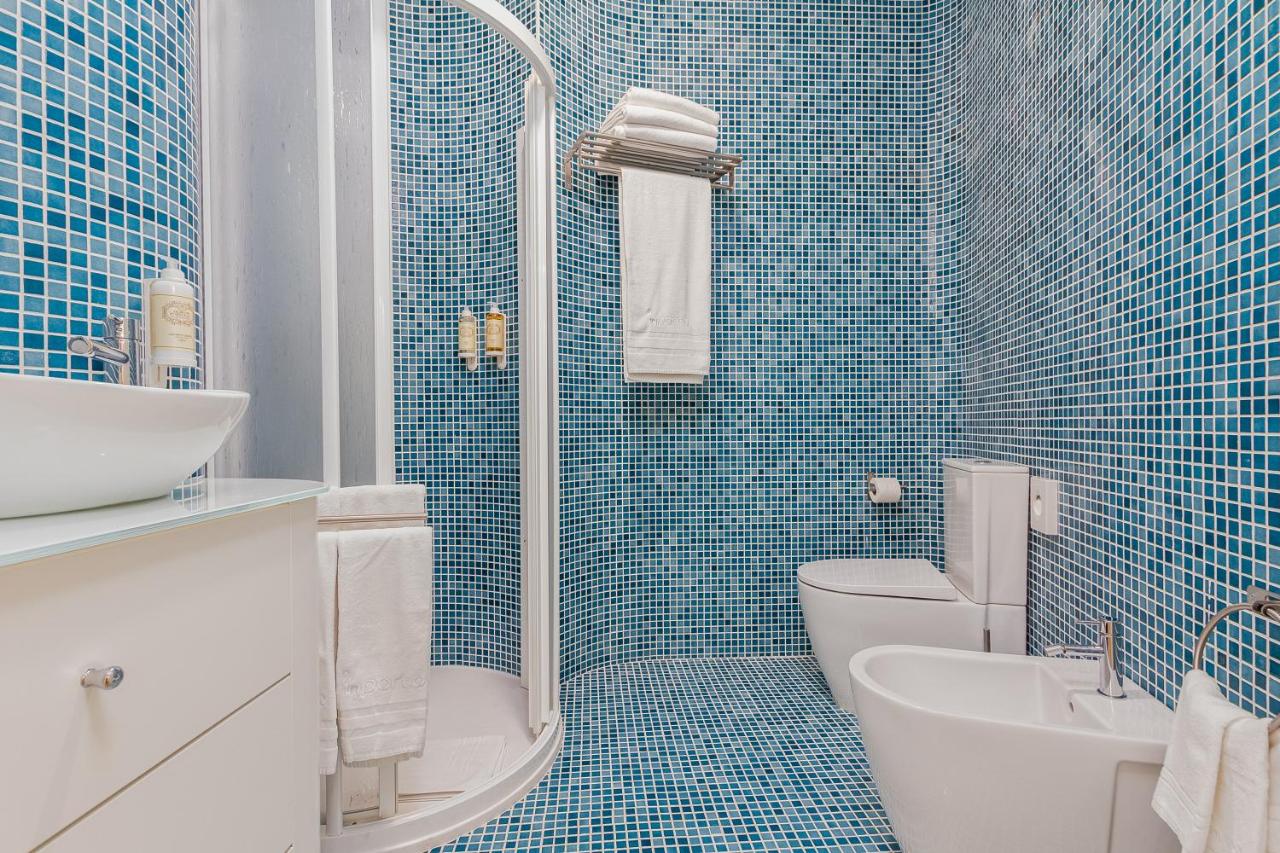 In Porto Gallery Guesthouse - 4