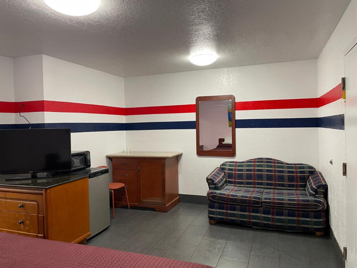 Laurel Inn — photo 4