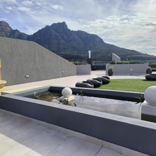 Newlands Peak Luxury Apartment Unit 636 - 5