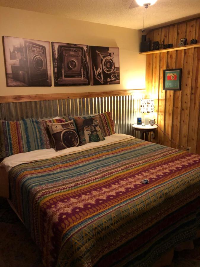 Dusty Boots Motel & Cafe — photo 11