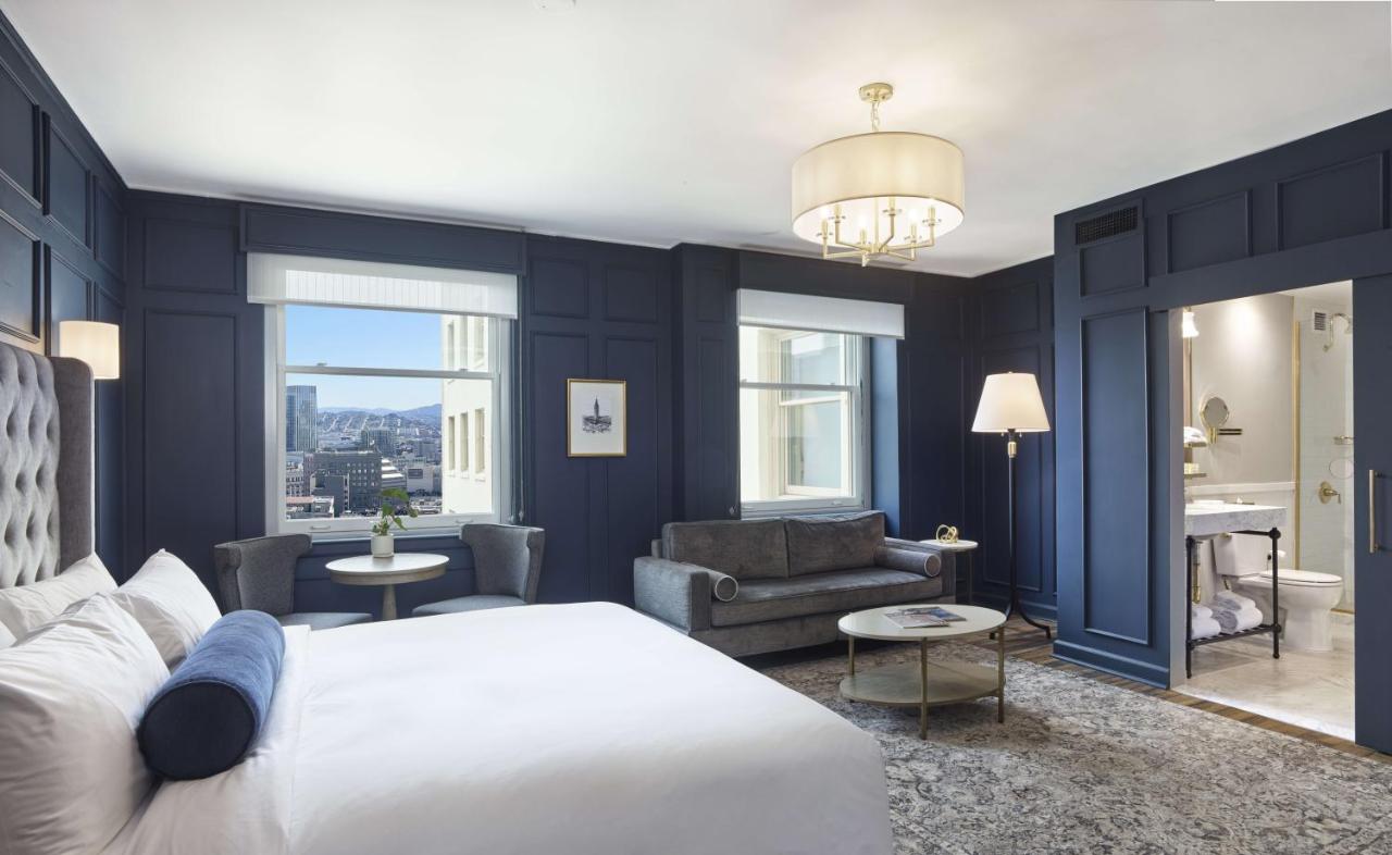 Drake Hotel — photo 7
