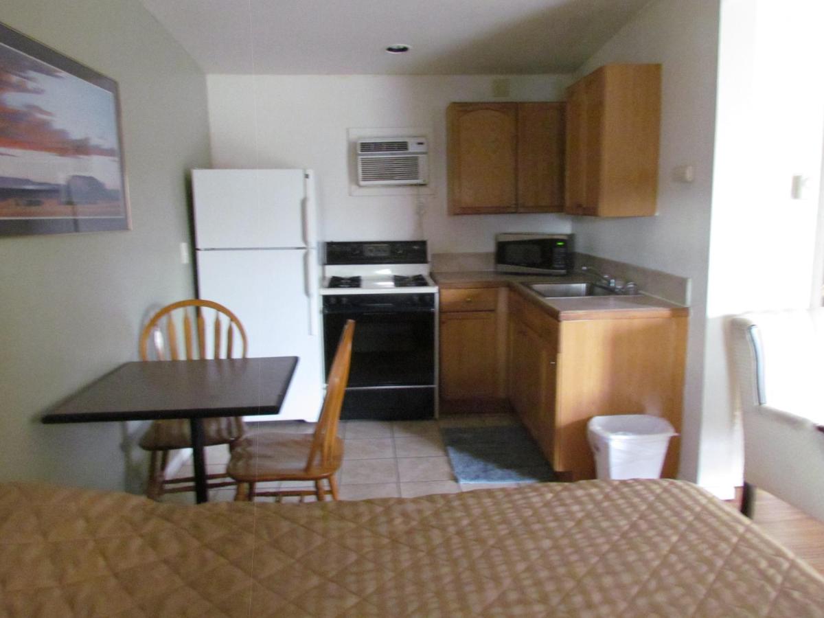 Apache Court Motel — photo 14