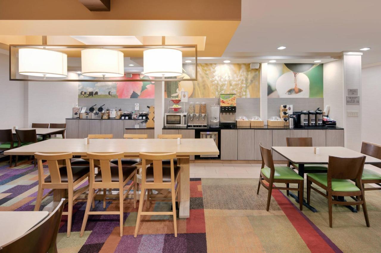 Fairfield Inn & Suites Austin University Area - 5