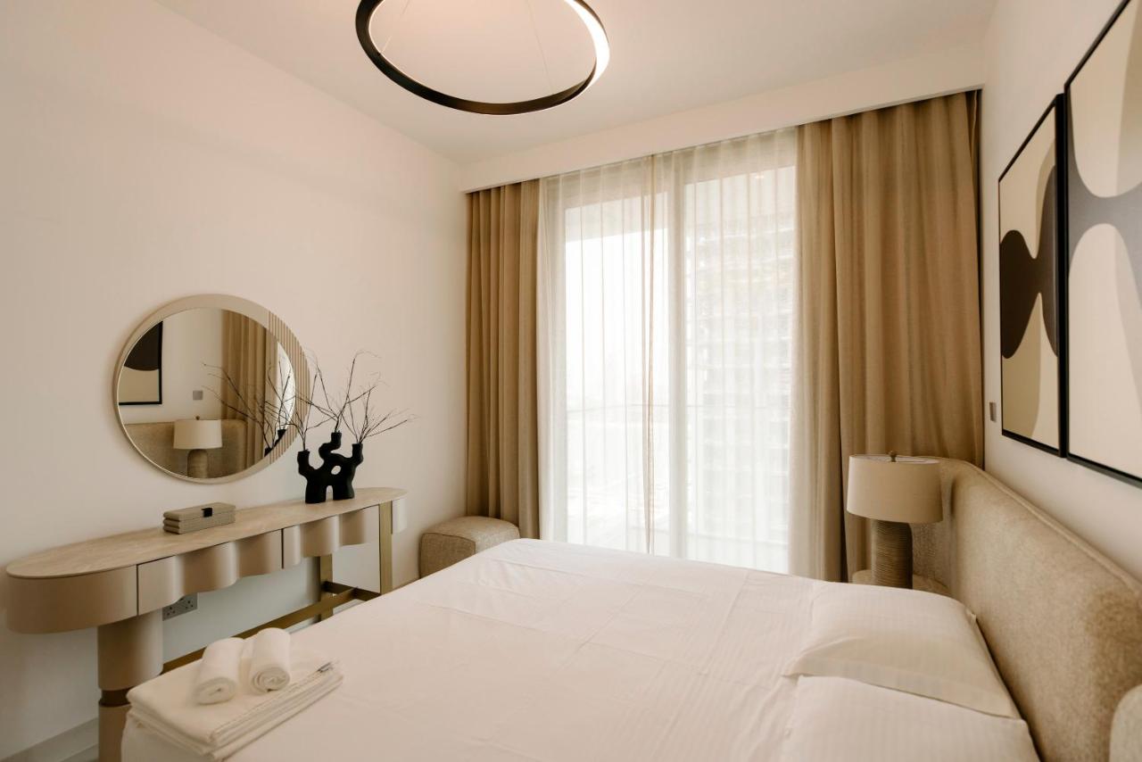 Beachfront Elegant 2BD Condo with Breathtaking Views -15AB01 - 2