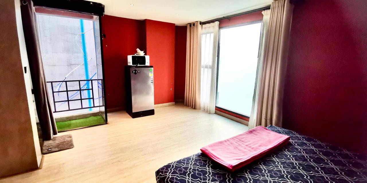 Hash Silom Apartment @ Silom Soi 3 - 2