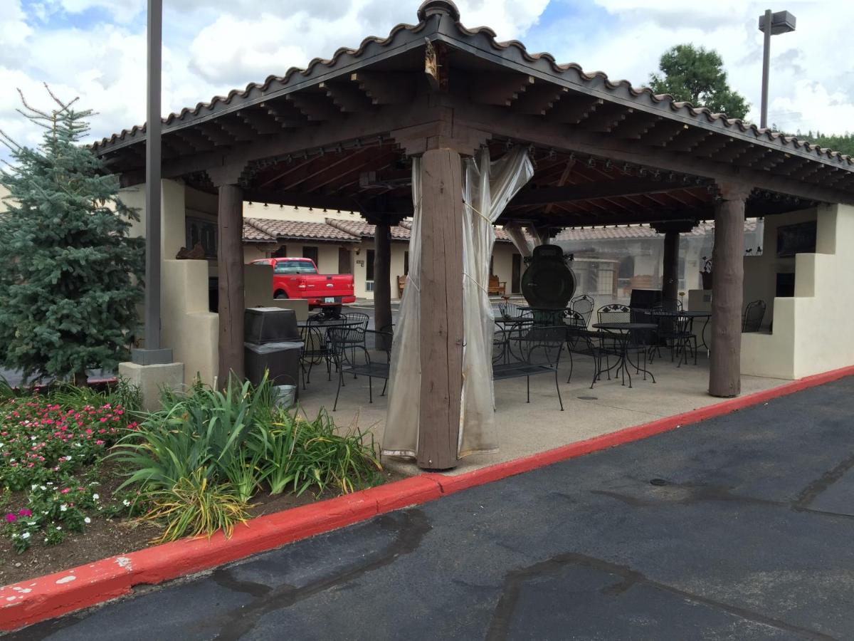 The Lodge on Route 66 — photo 4