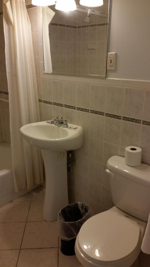 Budget Motor Inn — photo 13