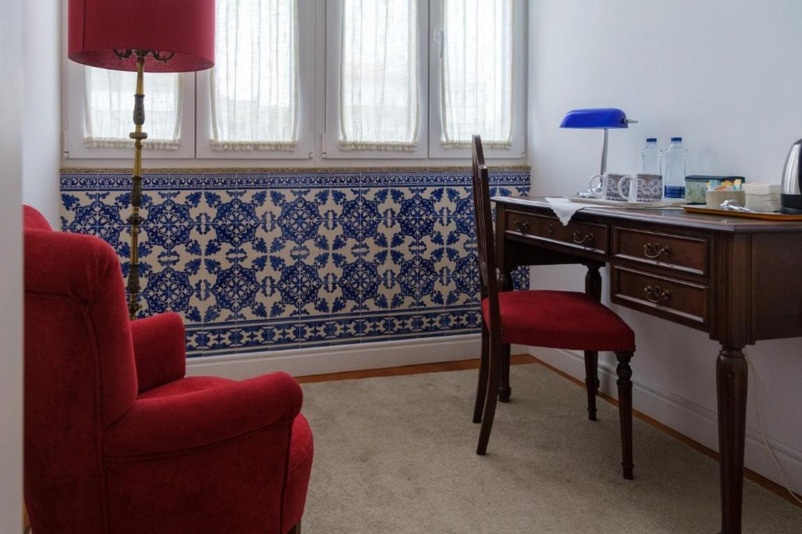 Casa Velha Guesthouse - 4