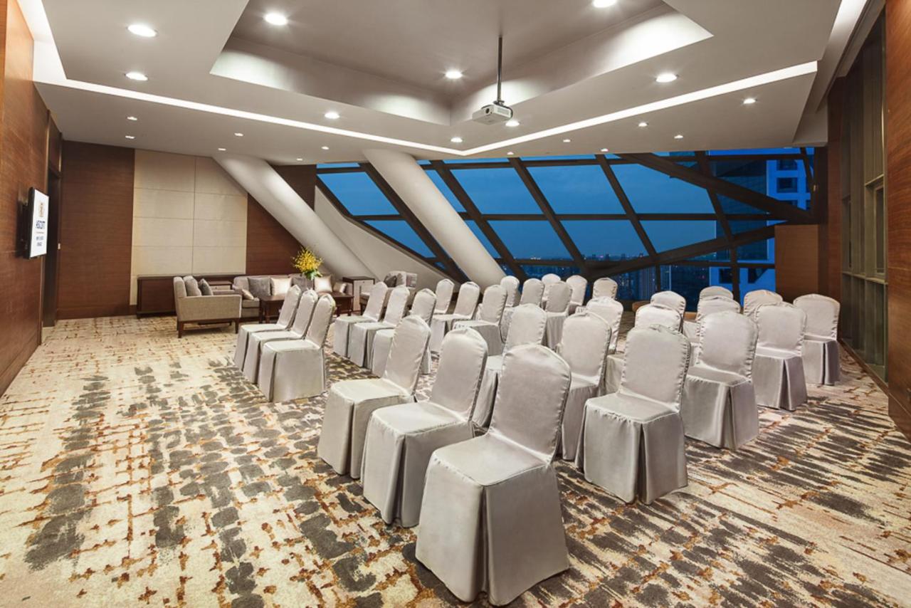 Ascott Raffles City Chengdu photo