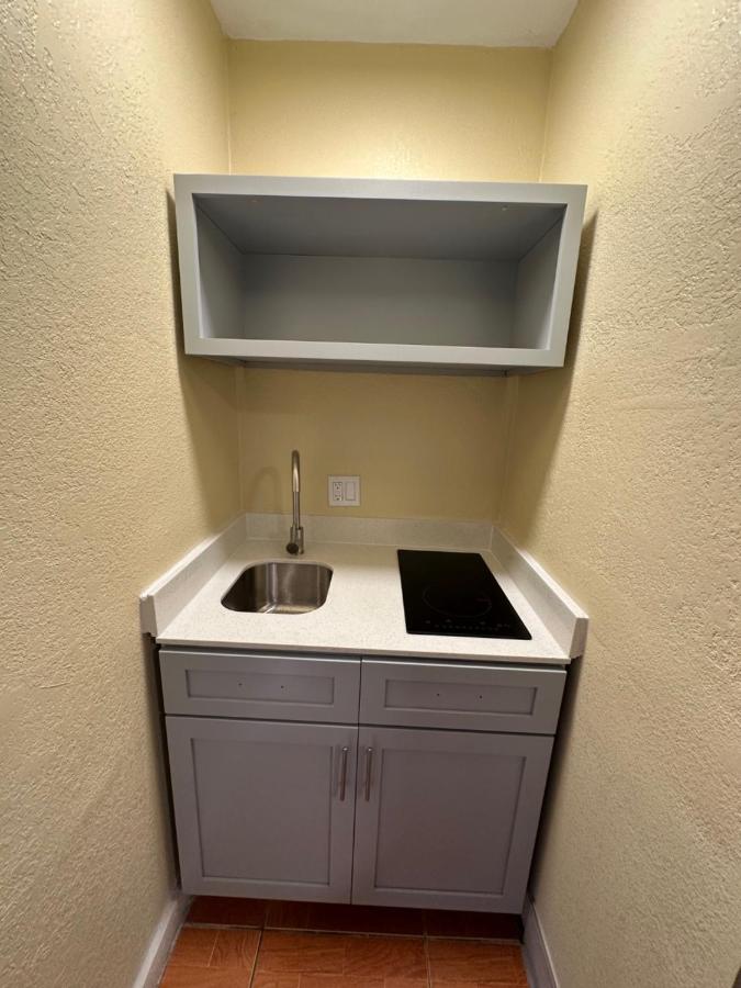 Royal Inn Motel — photo 7