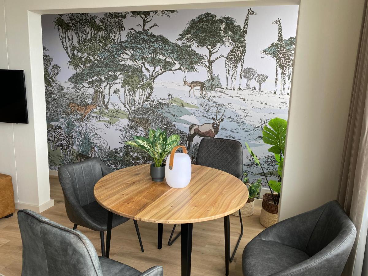 Wake up to Panoramic Table Mountain & City Views - 2