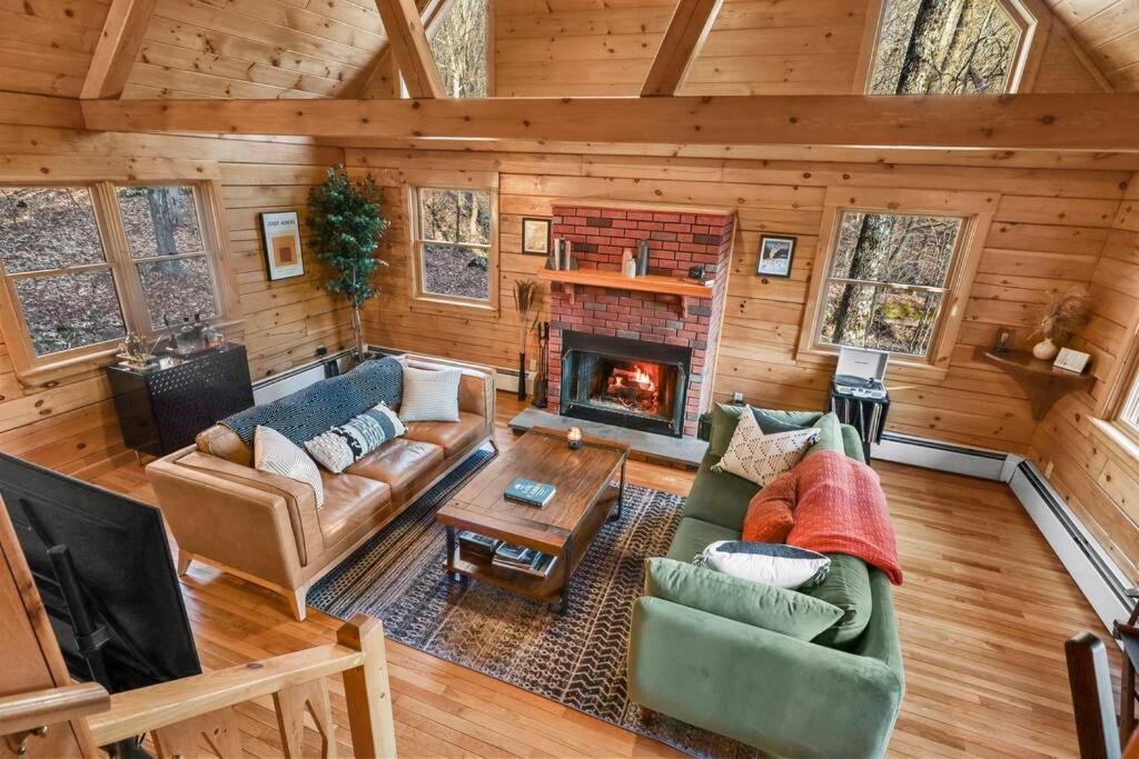 Amber Lake Cabin — photo 2