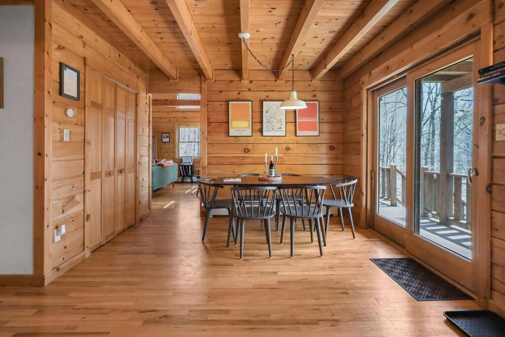 Amber Lake Cabin — photo 6