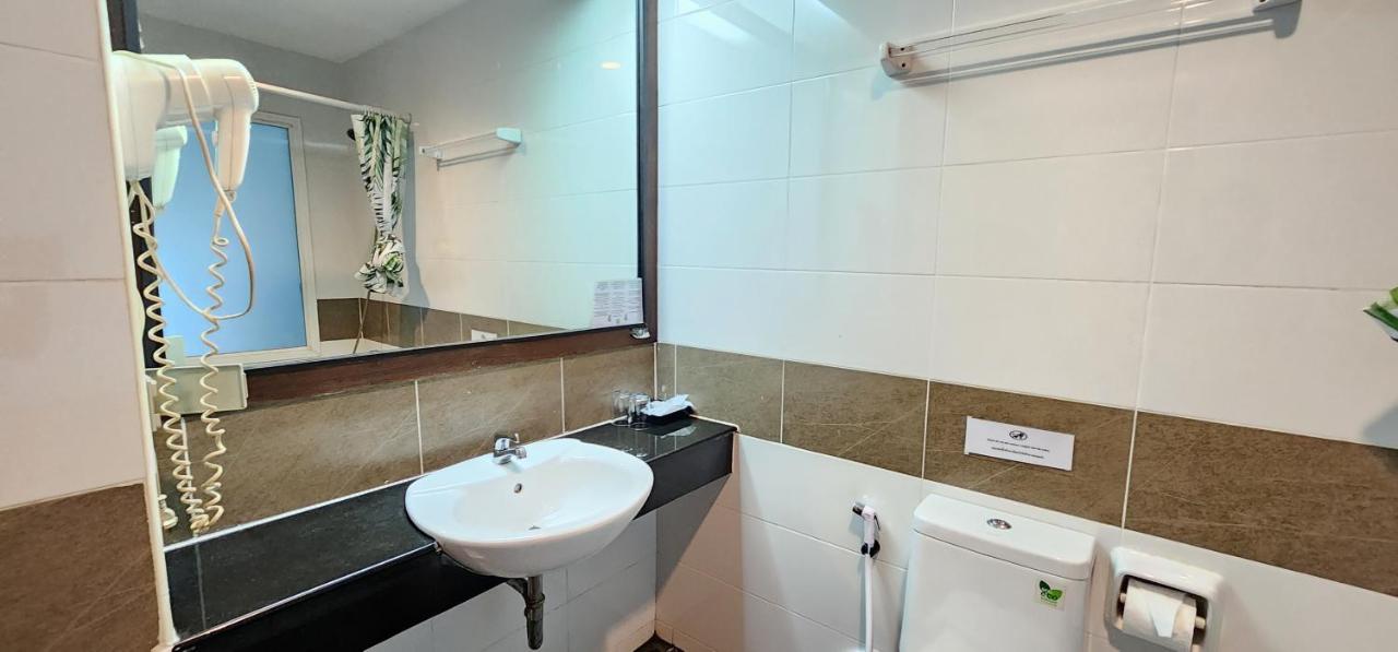 Diamond Crown Hotel - 3