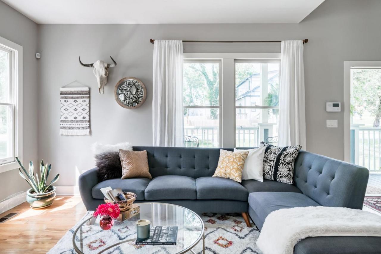 Modern Boho Family House Near Shops in East Nashville - 3