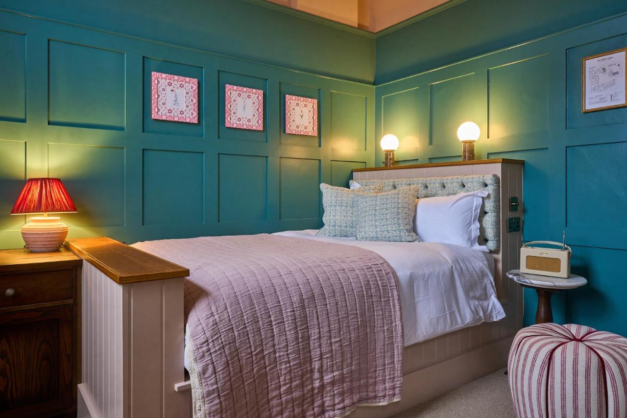 Snug Room