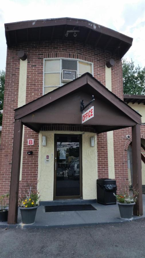 Budget Motor Inn — photo 12
