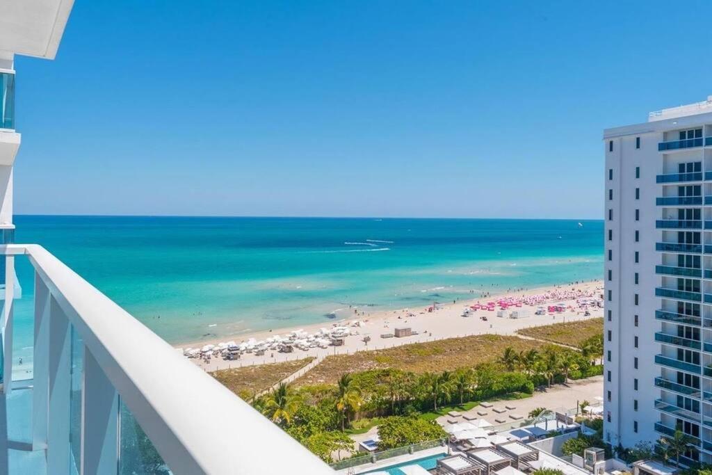 Oceanview 1 Hotel & Homes 1 Bedroom 1 and Half Bathrooms Luxe Condo with Balcony