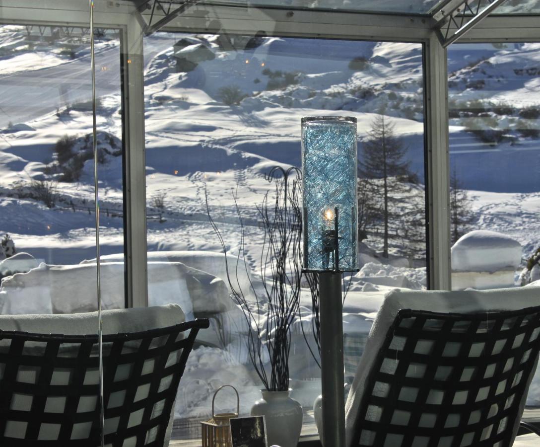 Suitenhotel Zurbriggen photo