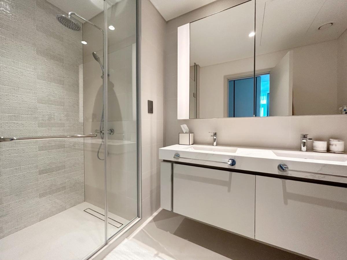 Experience Bliss 1BR Haven with Stunning Sea Views - 50AB1 - 3