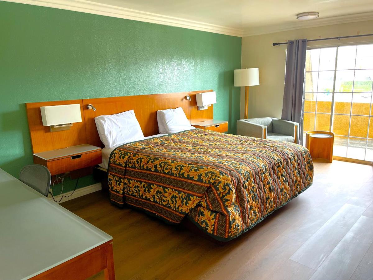 Relax Inn — photo 2