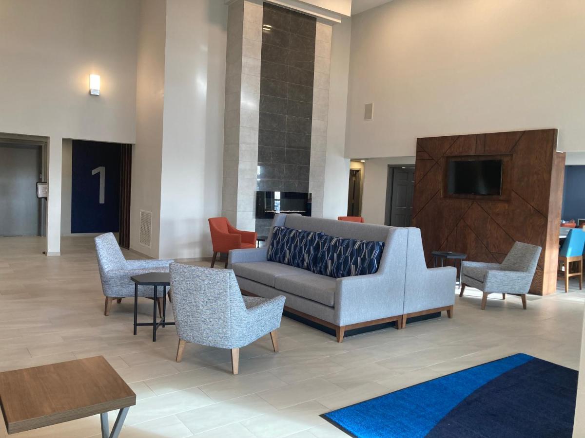 Port Washington Inn — photo 18