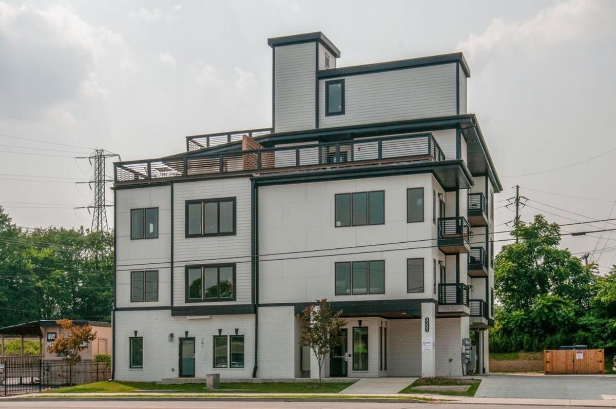 New Nashville Condo with 2 King beds walk to bars - 4