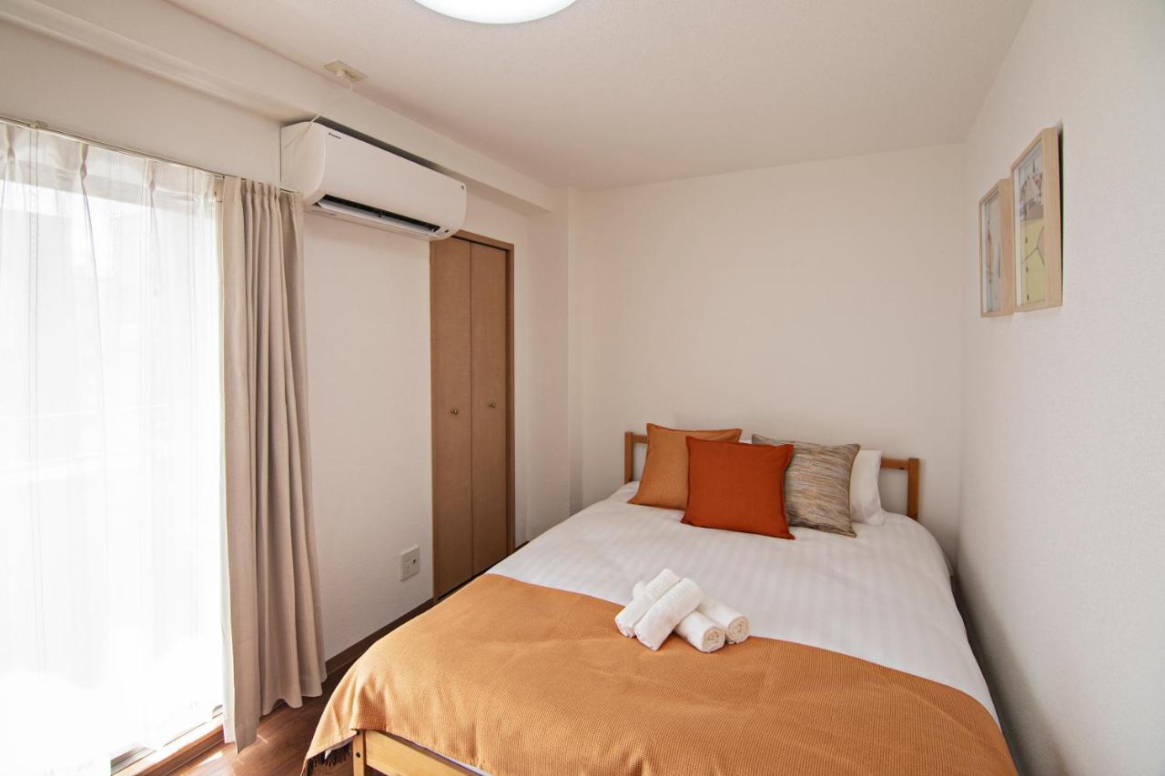 Namba Apartment 3 min walk from Imamiya or Daikokucho station