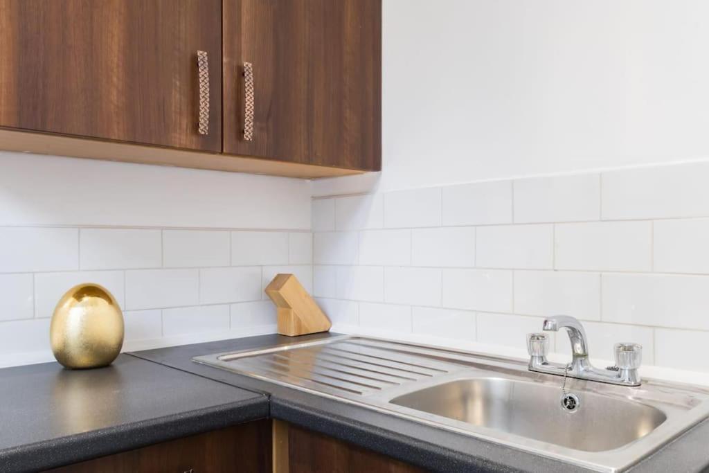 Porchester Terrace North Raised Ground Fl Sleeps 4 - 3