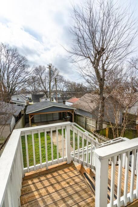 NEW 7 mins to Broadway Sleeps 8 - 5