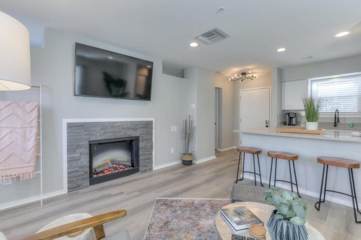 Walk to Broadway Riverfront Condo with Pool - 3