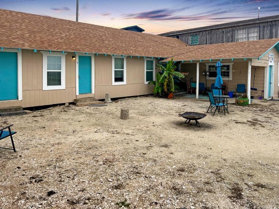 The Bayshore Hotel at Magnolia Beach — photo 10