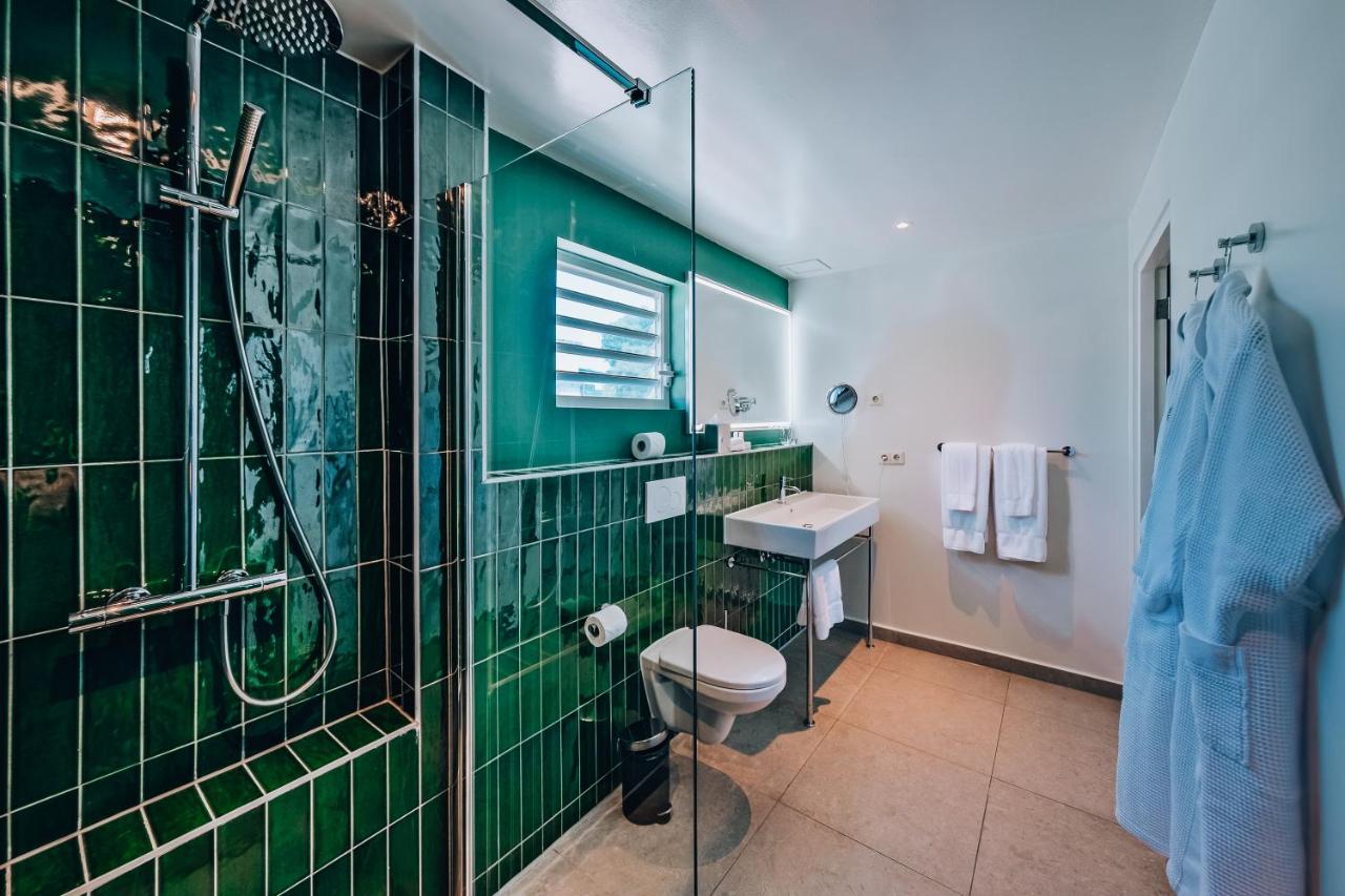 Kura Botanica Hotel - 5