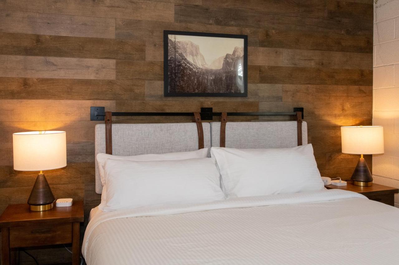 Gull Lake Lodge — photo 19