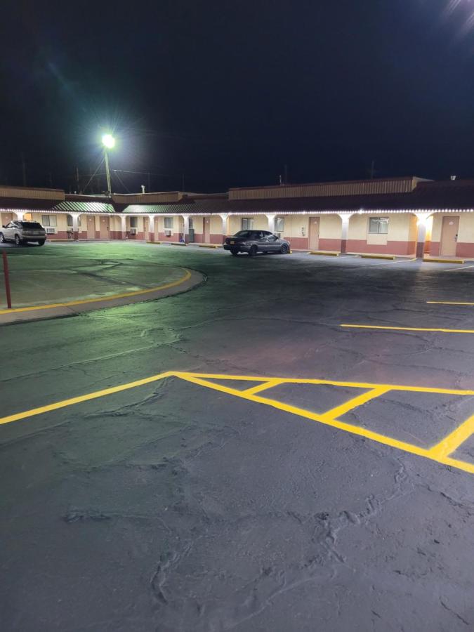 Sands Motel — photo 18