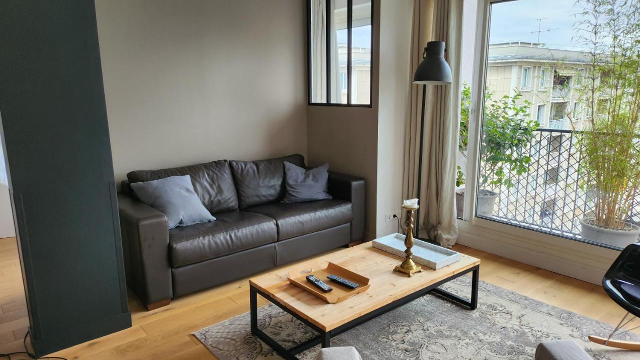 Le Bord de Seine - Paris - 2