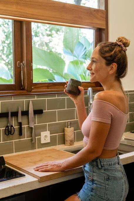 Rumah Mahira - Charming 1BR Home with Living Room and Full Kitchen, nestled in Quiet Uluwatu Jungle - 3