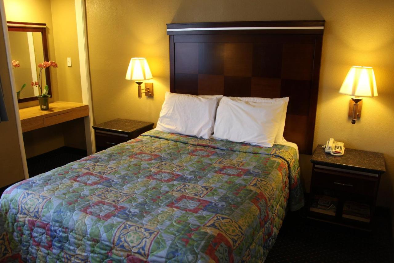 Bay Shore Inn — photo 11