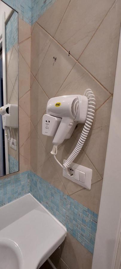 Capri Aquarium Friends - 3