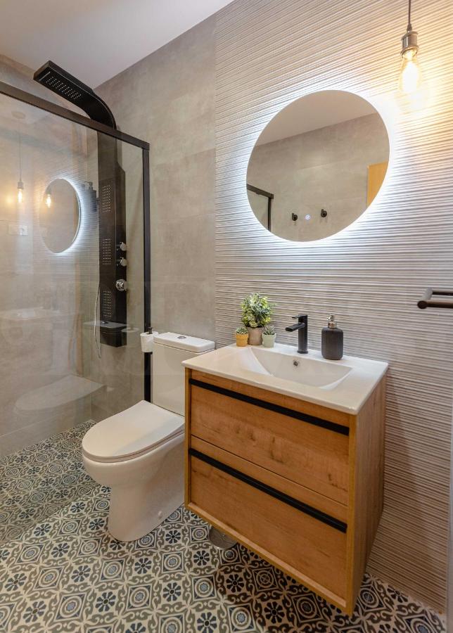 Rooftop apartment & private jacuzzi in the center by REMS - 2