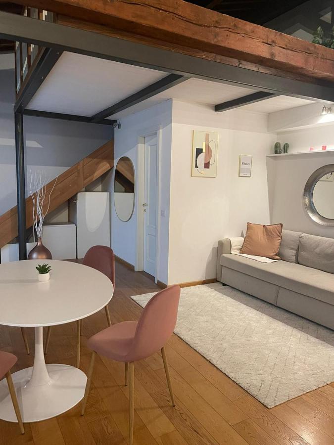 Romantic Apartment in Florence - 2