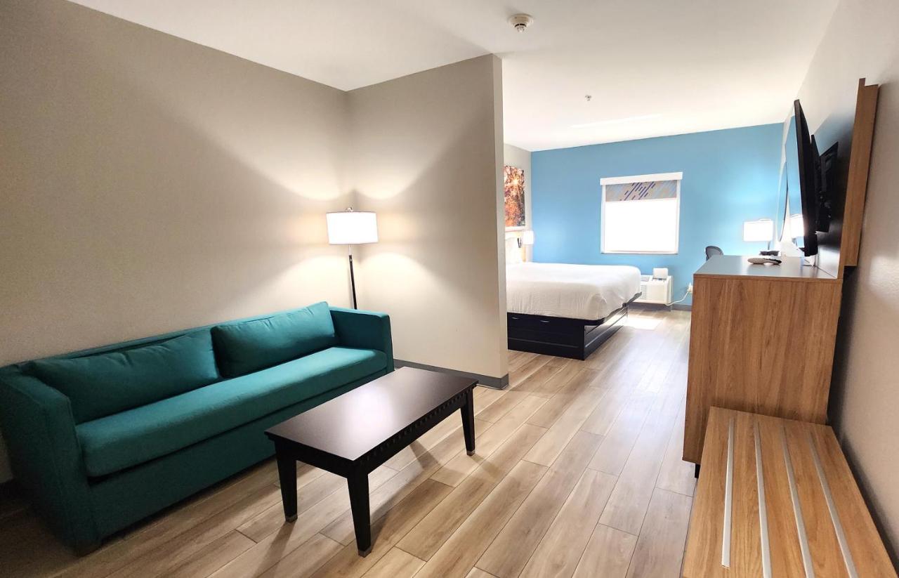 Executive Inn — photo 16