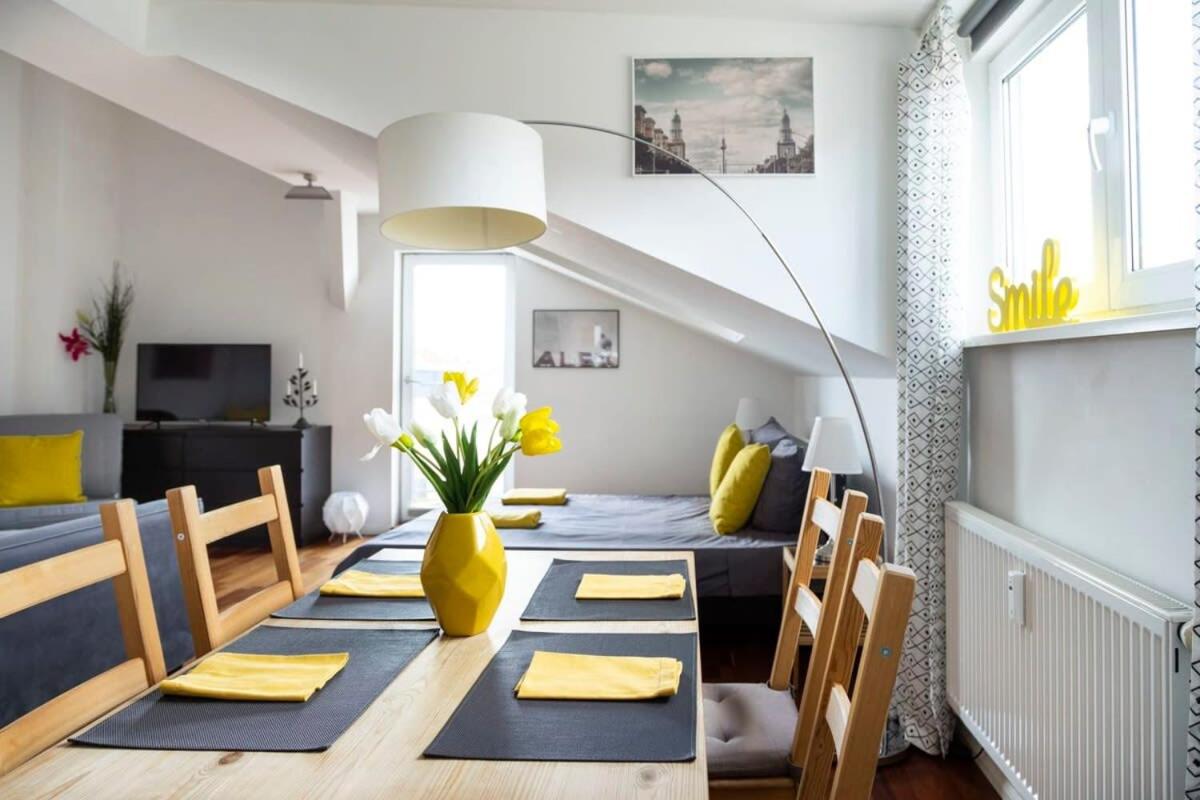 Urban Rooftop Apartment - Berlin MITTE - A C - 5