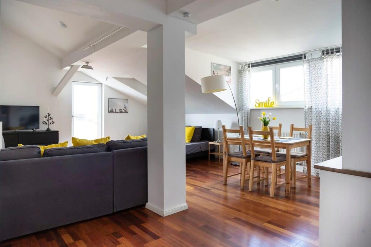 Urban Rooftop Apartment - Berlin MITTE - A C - 4