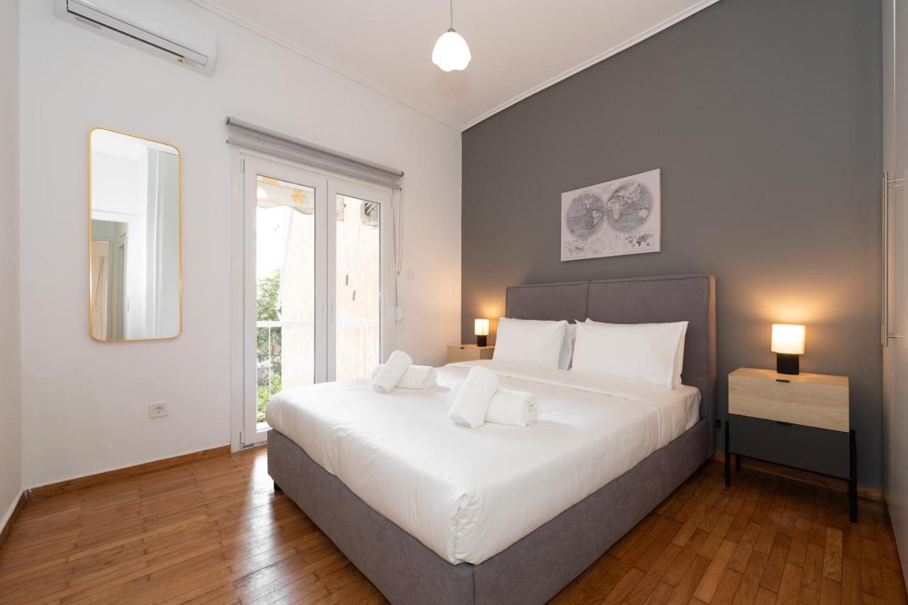 Contemporary Chic Apartment in the Heart of Athens - 5