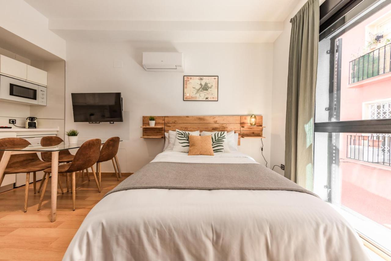 Industrial studio in the city center by REMS - 2