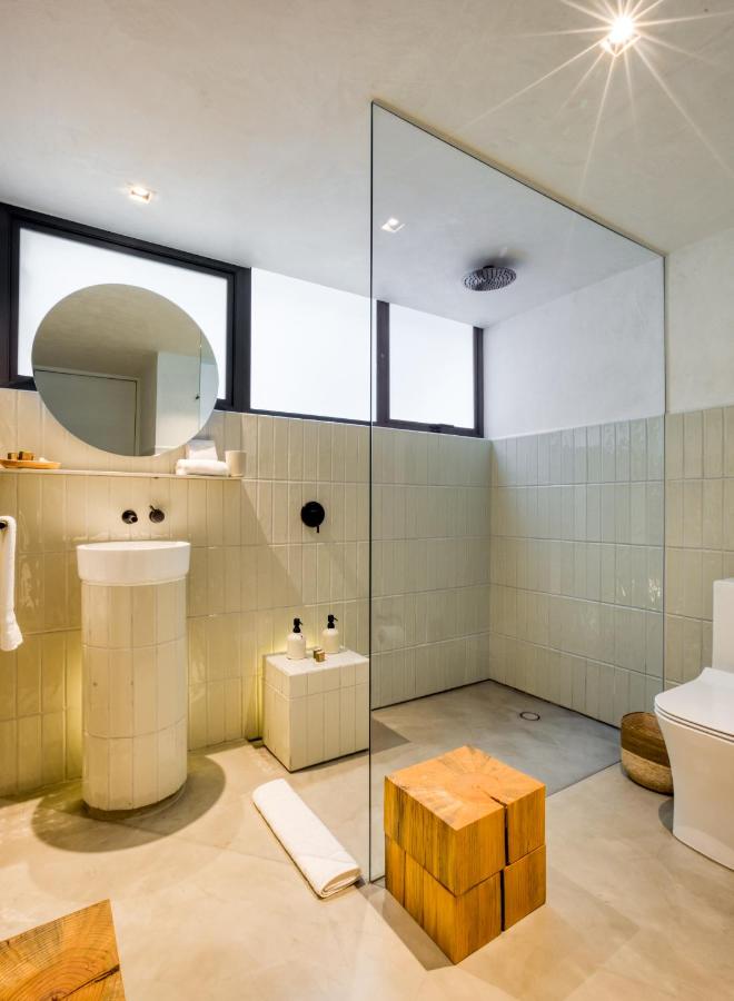 THE TIGER By Mr W - 4