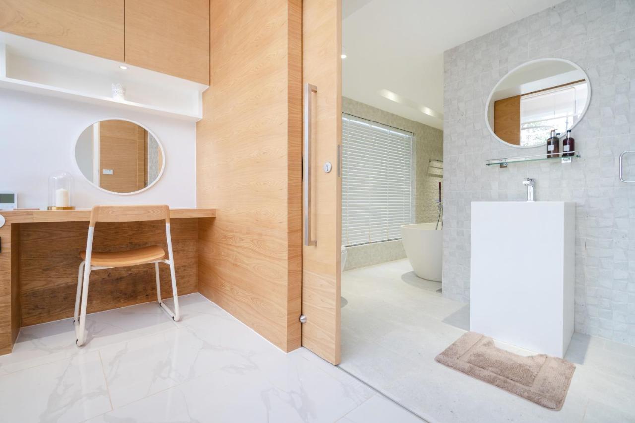 New Modern Aesthetic 3-Storey Villa A15 in Gated Residence just 10 min drive Laguna Phuket - 3