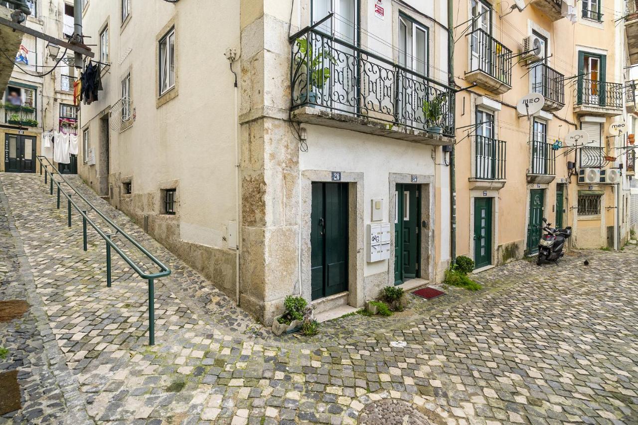 WHome Cozy Alfama Haven: Perfect for Exploring Lisbon - 5