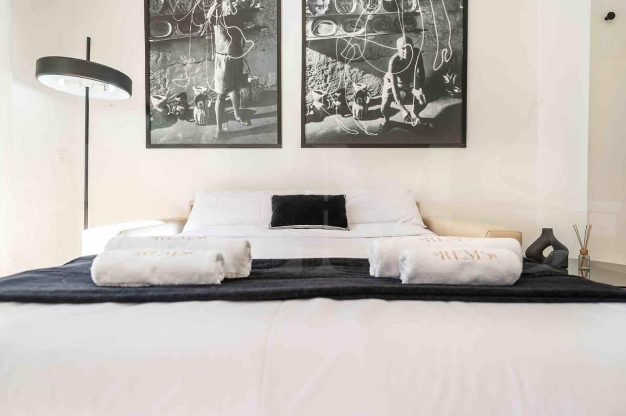 Inviting Apartment in Historic Center by REMS - 2